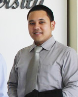 กุลวีร์ เสรีกุล กุลวีร์ เสรีกุล