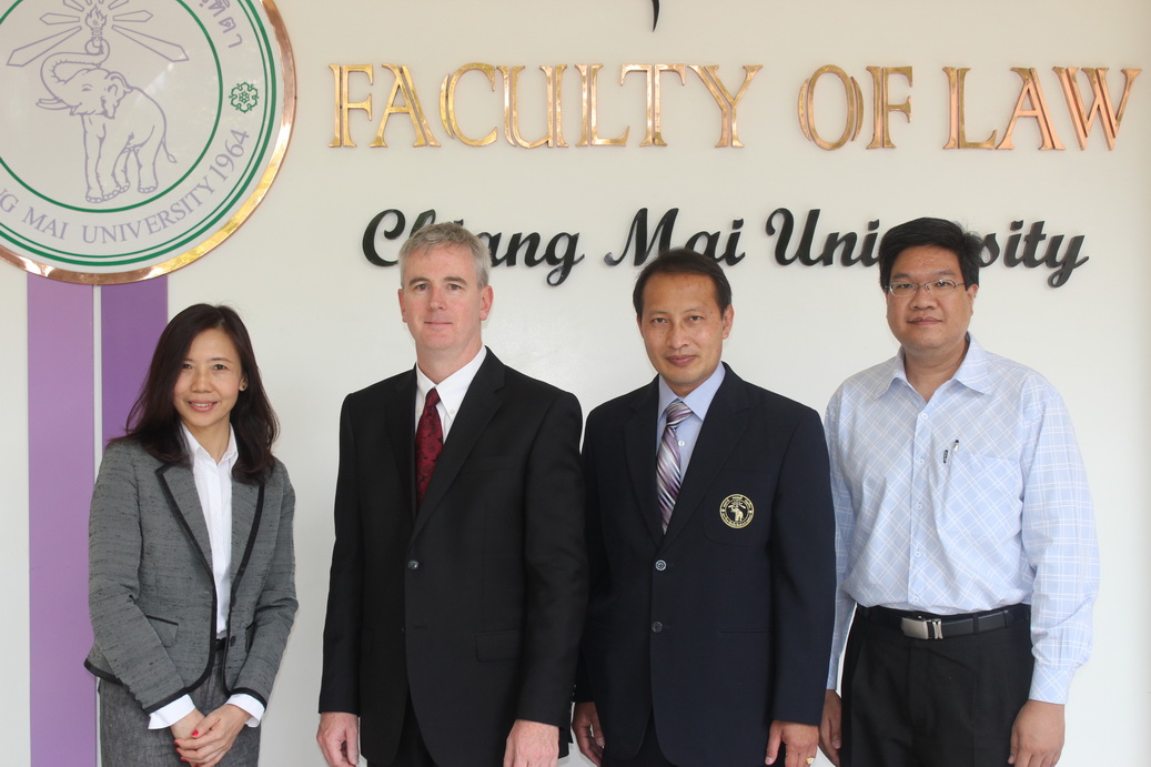 ต้อนรับ Professor Michael Stuckey, Head of the School of Law, University of New England 