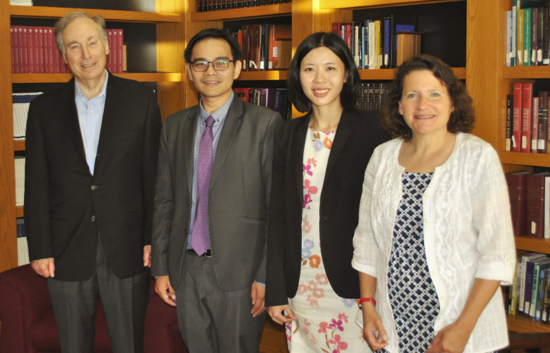   Dean and Assistant Dean visits school of law, University at Buffalo, USA
