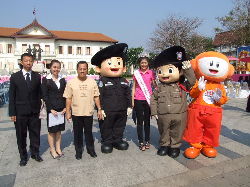 โครงการรณรงค์ส่งเสริมการสวมหมวกนิรภัย 100 เปอร์เซ็นต์ โครงการรณรงค์ส่งเสริมการสวมหมวกนิรภัย 100 เปอร์เซ็นต์