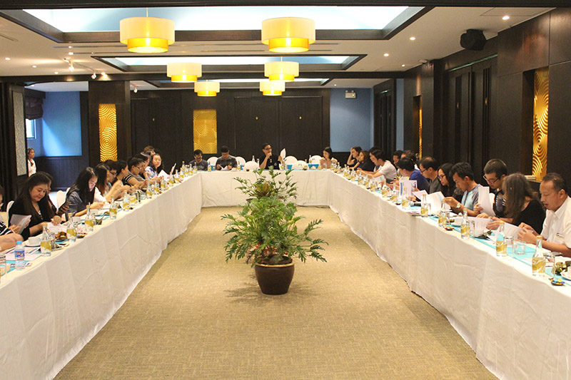 คณะนิติศาสตร์ จัดการสัมมนาเพื่อทบทวนแผนกลยุทธ์ ประจำปีงบประมาณ 2560-2564 ครั้งที่ 2 คณะนิติศาสตร์ จัดการสัมมนาเพื่อทบทวนแผนกลยุทธ์ ประจำปีงบประมาณ 2560-2564 ครั้งที่ 2