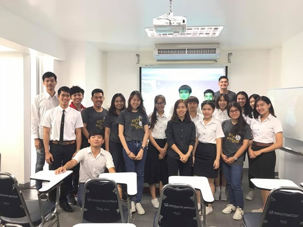 โครงการตราชูคู่ชาวบ้านได้จัดอบรมทักษะการจัดรายการวิทยุให้กับสมาชิกในโครงการ โครงการตราชูคู่ชาวบ้านได้จัดอบรมทักษะการจัดรายการวิทยุให้กับสมาชิกในโครงการ