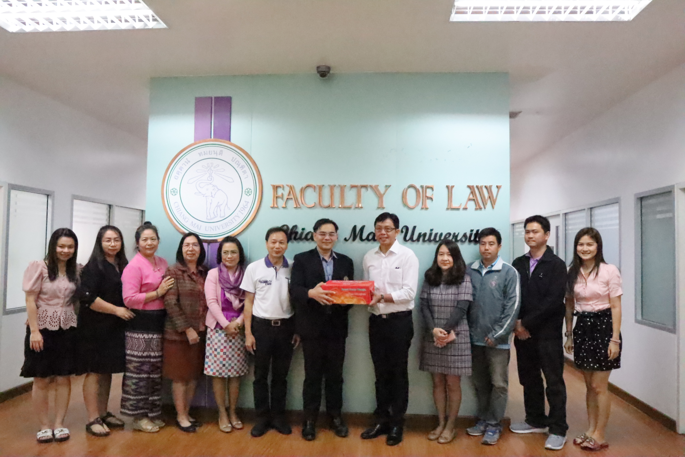คณะสังคมศาสตร์ สวัสดีปีใหม่ คณะนิติศาสตร์ ประจำปี 2563 คณะสังคมศาสตร์ สวัสดีปีใหม่ คณะนิติศาสตร์ ประจำปี 2563
