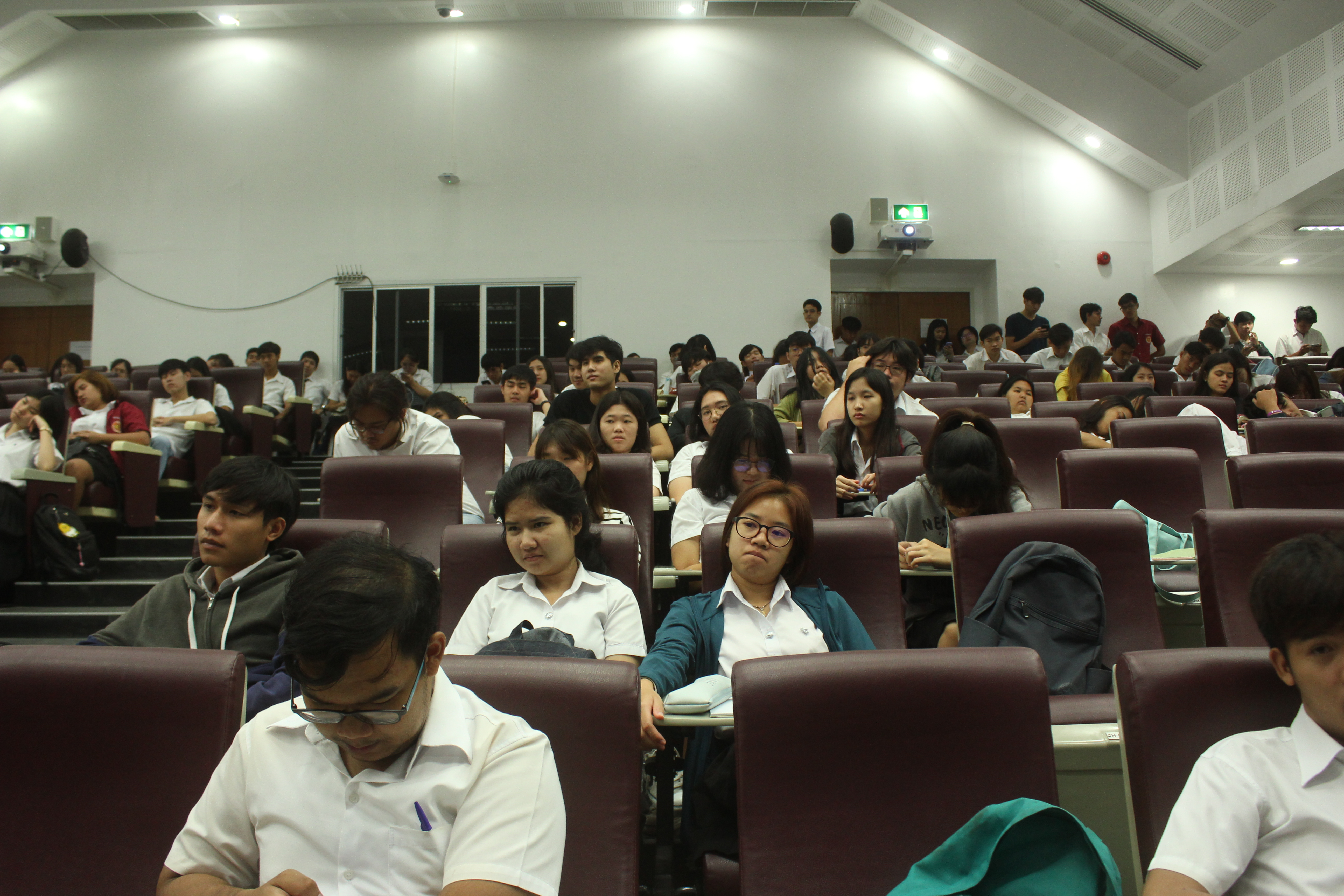 คณะนิติศาสตร์ จัดโครงการตลาดนัดแนะนำสถานที่ฝึกงาน  ประจำปีการศึกษา 2561 สำหรับนักศึกษาชั้นปีที่ 3