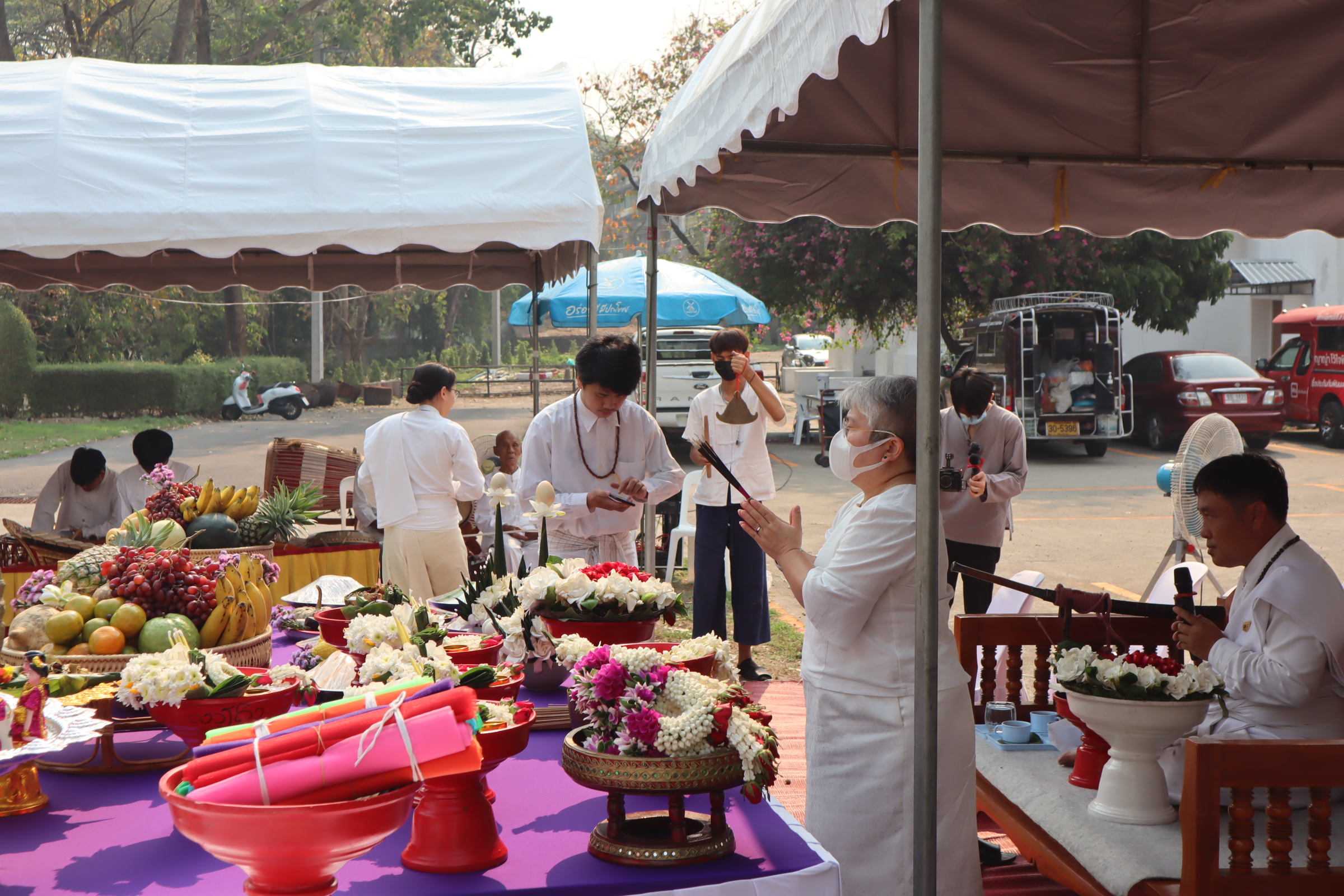 พิธีตั้งศาลพระภูมิใหม่เพื่อความเป็นสิริมงคล