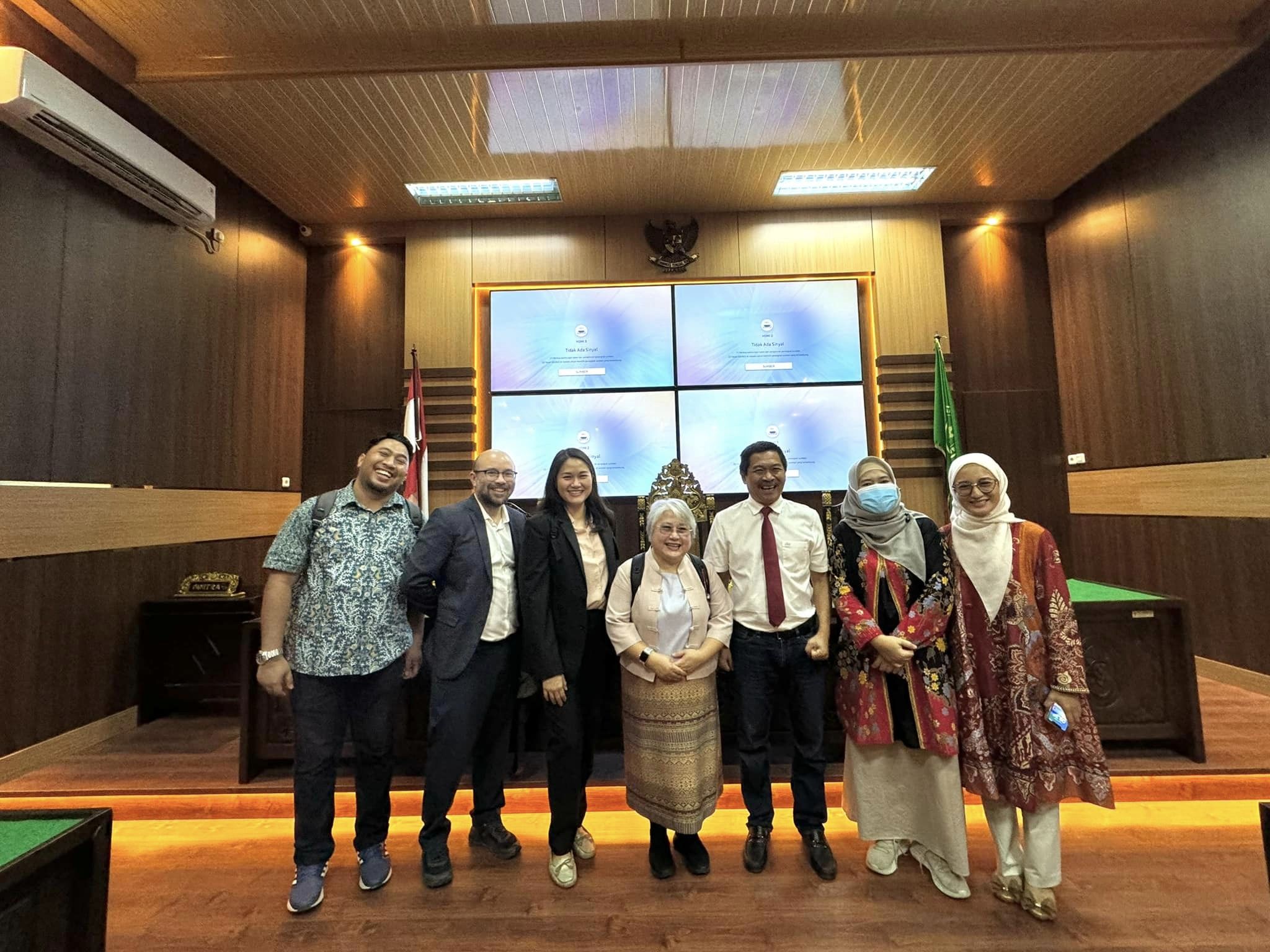 คณะนิติศาสตร์ มหาวิทยาลัยเชียงใหม่ ลงนามบันทึกข้อตกลงความร่วมมือทางวิชาการ (MoU) กับ Faculty of Law, Sriwijaya University (UNSRI)