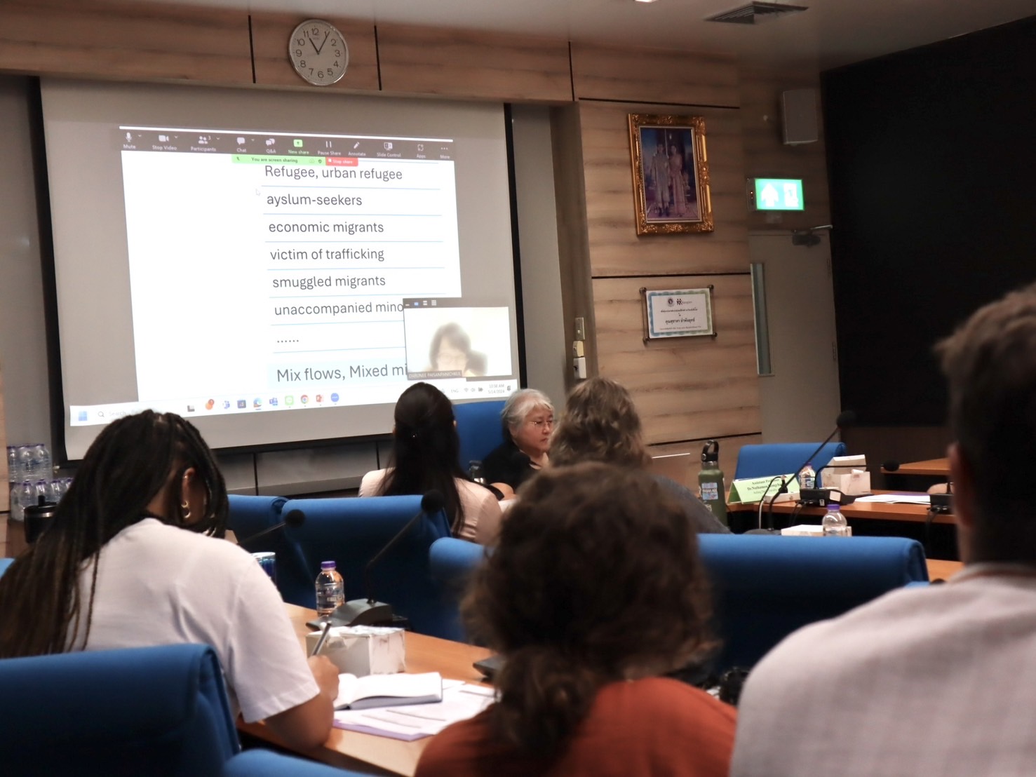 คณะนิติศาสตร์ต้อนรับคณะอาคันตุกะจาก University of Victoria (UVic) ประเทศแคนาดา คณะนิติศาสตร์ต้อนรับคณะอาคันตุกะจาก University of Victoria (UVic) ประเทศแคนาดา